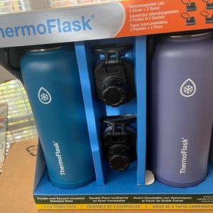 New (Original box) ThermoFlask with extra lids